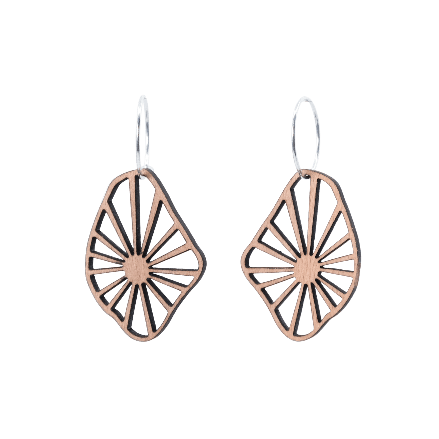 DIBB Design Øreringe Sølv Carmen Øreringe Carmen - Sølv øreringe | Bæredygtige træ smykker | Håndlavet design 